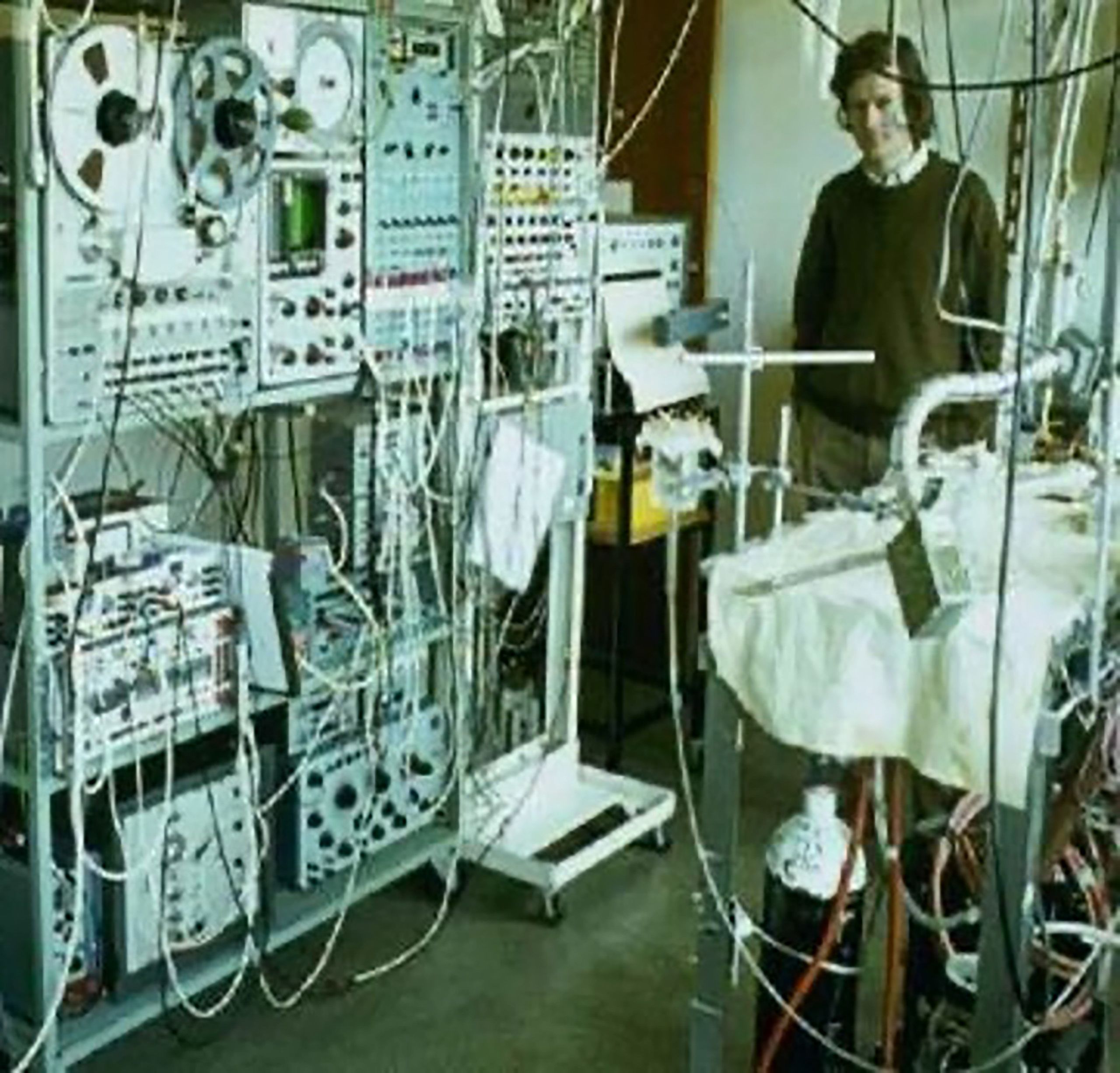 Peter Hunter in the laboratory at Oxford University.